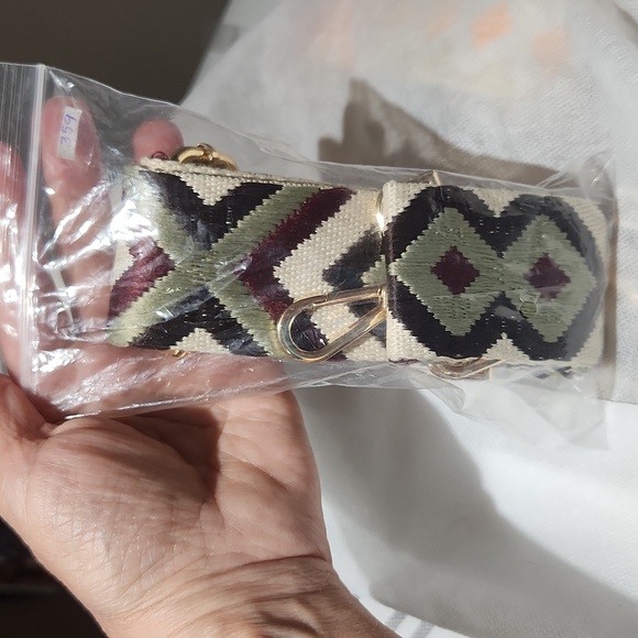 EMBROIDERED GEOMETRICS 2 inches wide - Picture 14 of 14